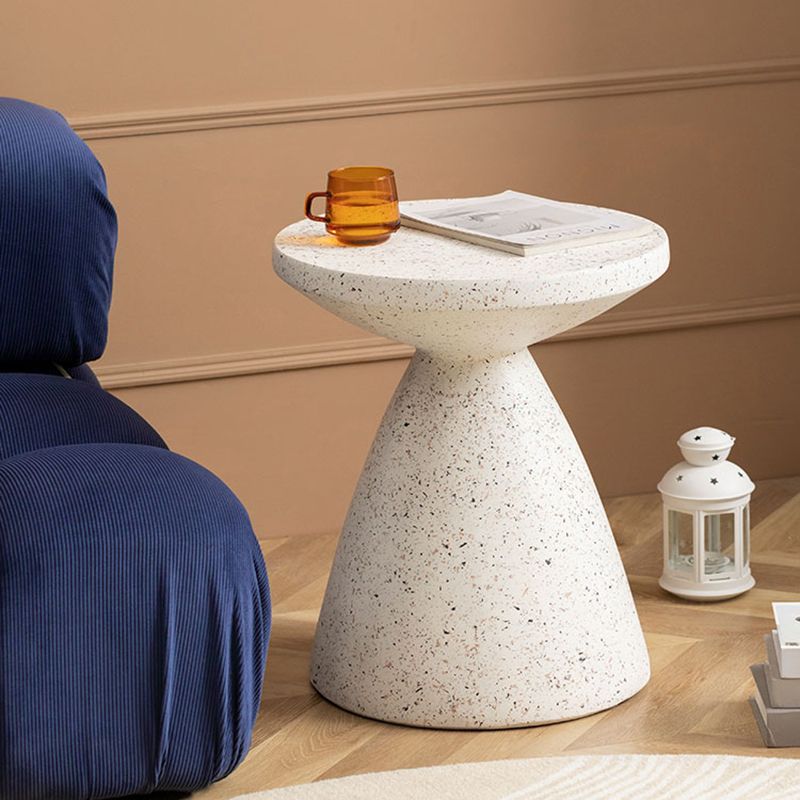 White Sofa Side Accent Table Round and Cone Shape Corner Table Clearhalo 'Coffee & Accent Tables' 'End & Side Tables' 'end_side_tables' 'furn' 'furn_end_side_tables' 'Furniture' 'Living Room Furniture' 1200x1200_56d5cbbc-b80d-42e7-b69b-de607759e659