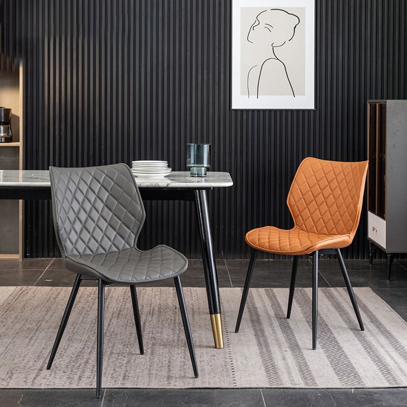 Gestoffeerde eetkamerstoelen wingback zijstoel met metalen benen