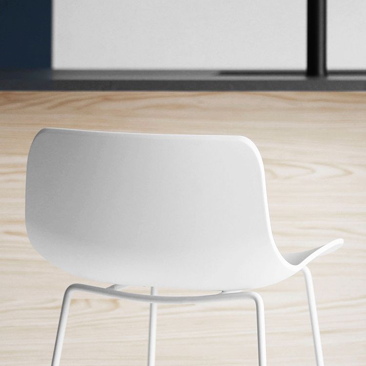 Modern Style Bar-stool Plastic Counter Bar Stool with Metal Legs for Kitchen Clearhalo 'Bar Furniture' 'Bar Stools' 'bar_stools' 'furn' 'furn_bar_stools' 'Furniture' 'furniture_bar_stools' 'Kitchen & Dining Furniture' 1200x1200_56ee194f-f0ed-4d5d-a856-706021ec1be8