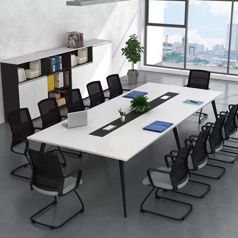 Desk rectángulo de escritorio de madera de ingeniería de estilo contemporáneo para la oficina