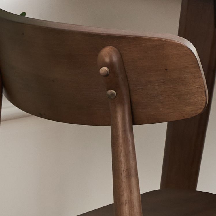 Solide houten eetkamerstoel moderne stijl open rug armloze stoel voor eetkamer