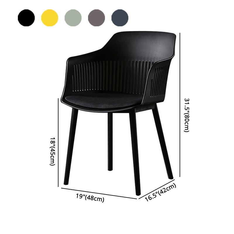 Contemporary Slat Back Arm Chair Matte Finish Metal Chair for Patio Clearhalo ' kitchen&dining_furn' 'Dining Chairs' 'Dining Tables & Seating' 'dining_chair' 'furn' 'furn_dining_chair' 'Furniture' 'furniture_dining_chair' 'Kitchen & Dining Furniture' 'kitchen' 1200x1200_579c18d9-6f57-46e6-97a7-914f7694fc99