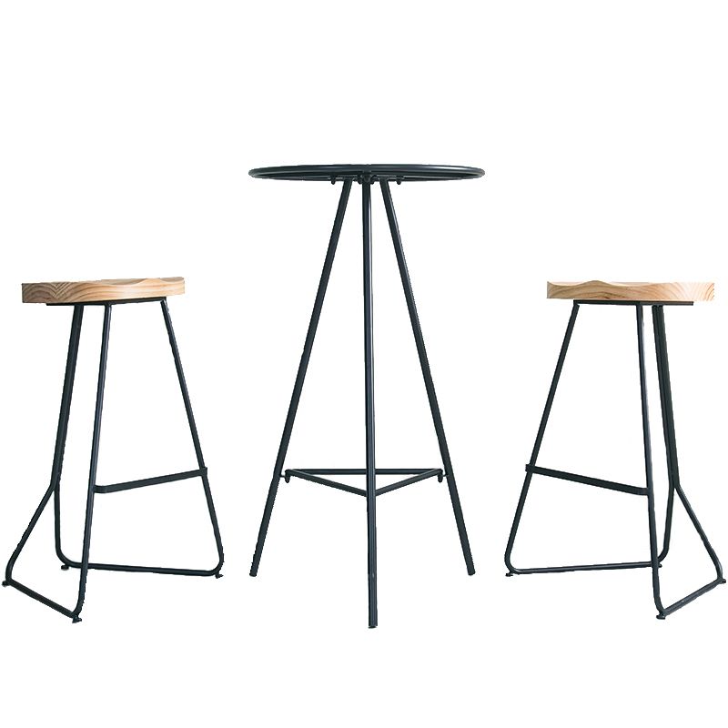 Round Indoor Industrial Bar Dining Table Iron Tripod Pedestal Bistro Table with Footrest Clearhalo 'Bar Furniture' 'Bar Tables' 'bar_tables' 'furn' 'furn_bar_tables' 'Furniture' 'furniture_bar_tables' 'Kitchen & Dining Furniture' 'kitchen&dining_furn' 'kitchen' 1200x1200_579c75cd-d5a3-483a-8dbe-8640633268ed