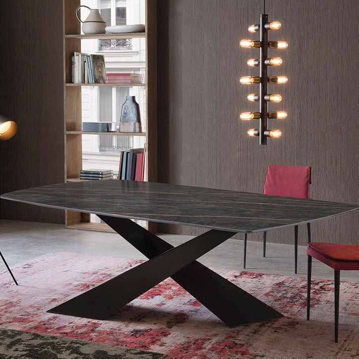 Traditional Luxury Dining Table Stone and Metal Pedestal Casual Dining Table Clearhalo 'Dining Tables & Seating' 'Dining Tables' 'dining_table' 'furn' 'furn_dining_table' 'Furniture' 'furniture_dining_table' 'Kitchen & Dining Furniture' 'kitchen' 'kitchen_dining_table' 1200x1200_581e8822-fc81-470a-8f07-938d0d794d4e