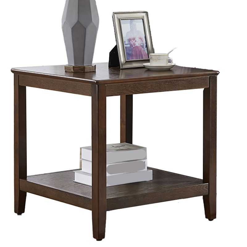 Table d'appoint supérieur carré / rectangle moderne Table de bout à 4 jambes en bois avec étagère