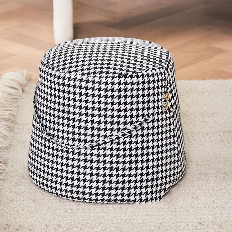 Solid Color Fabric Standard Stool Modern Style Simple Round Stool Clearhalo 'furn' 'furn_ottomans_poufs' 'Furniture' 'Living Room Furniture' 'Ottomans & Poufs' 'ottomans_poufs' 1200x1200_5837afde-6a07-4458-91c4-4656e29951e6