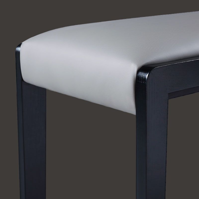 Rectangle contemporain banc rembourré dans le banc de sièges à la maison en gris