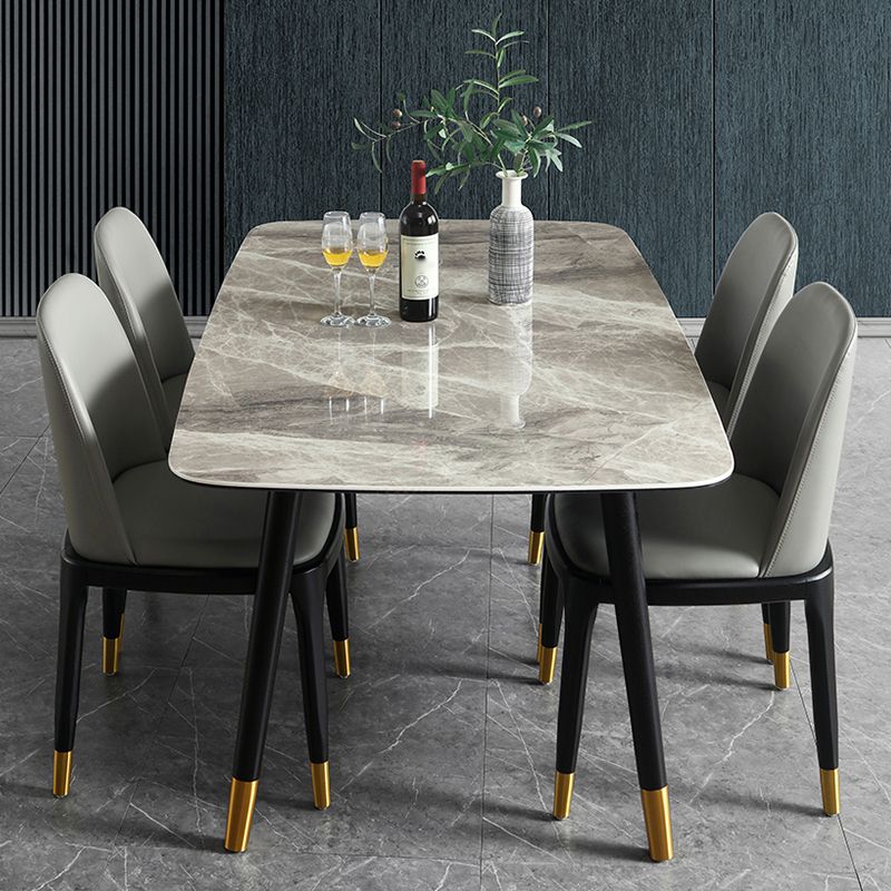 Mesa de comedor rectangular moderna de mediados de siglo con tapa de piedra y patas de madera maciza