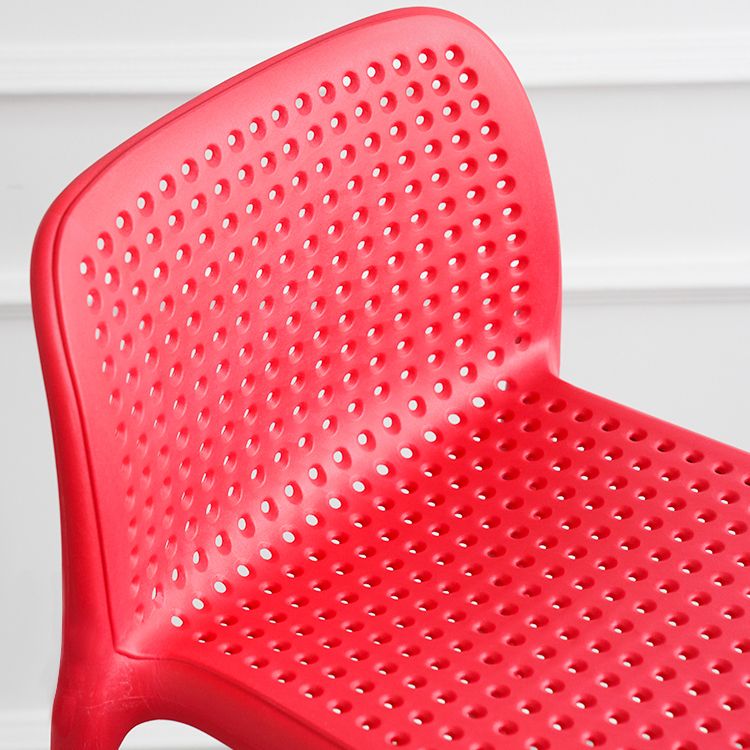 Contemporary Metal Plastic Barstools Bristol Bar Stool with Low Back and Footrest Clearhalo 'Bar Furniture' 'Bar Stools' 'bar_stools' 'furn' 'furn_bar_stools' 'furniture_bar_stools' 'Kitchen & Dining Furniture' 'kitchen&dining_furn' 'kitchen' 'kitchen_furn' Furniture' 1200x1200_58b56a51-e84c-474e-9c3e-82433fd35342