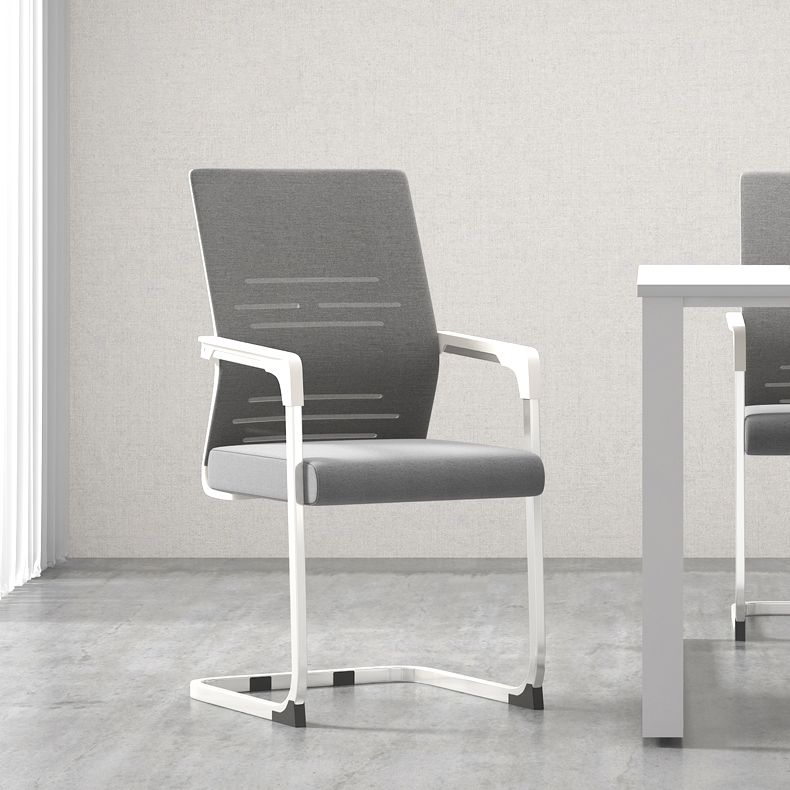 Sedia da ufficio a armi fisse moderna senza ruote sedia da gioco ergonomico