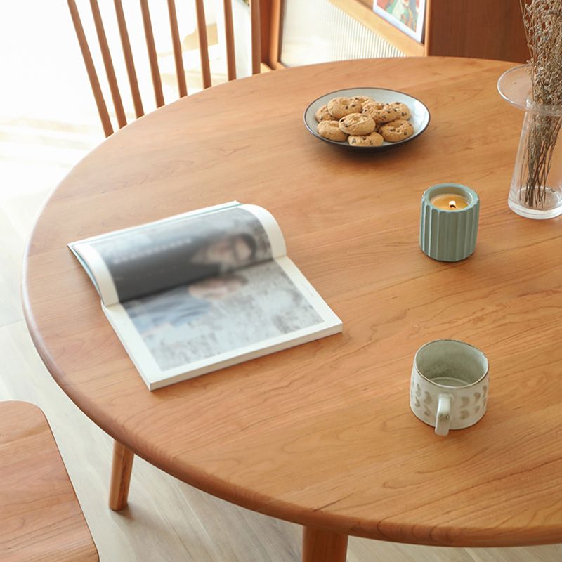 Round Pine Solid Wood Table Modern Dining Table with 4 Legs for Restaurant Clearhalo ' dining_table' 'Dining Tables & Seating' 'Dining Tables' 'furn' 'furn_dining_table' 'Furniture' 'furniture_dining_table' 'Kitchen & Dining Furniture' 'kitchen&dining_furn' 'kitchen' 'kitchen_dining_table' 1200x1200_58b8d774-739e-48d6-89b1-be270e9c42e7