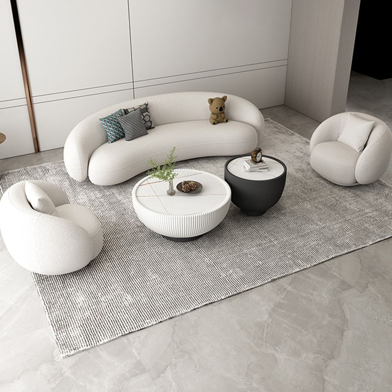 Moderne witte/grijze wol gebogen bank strakke achterkant -stationaire sectionele sectionele