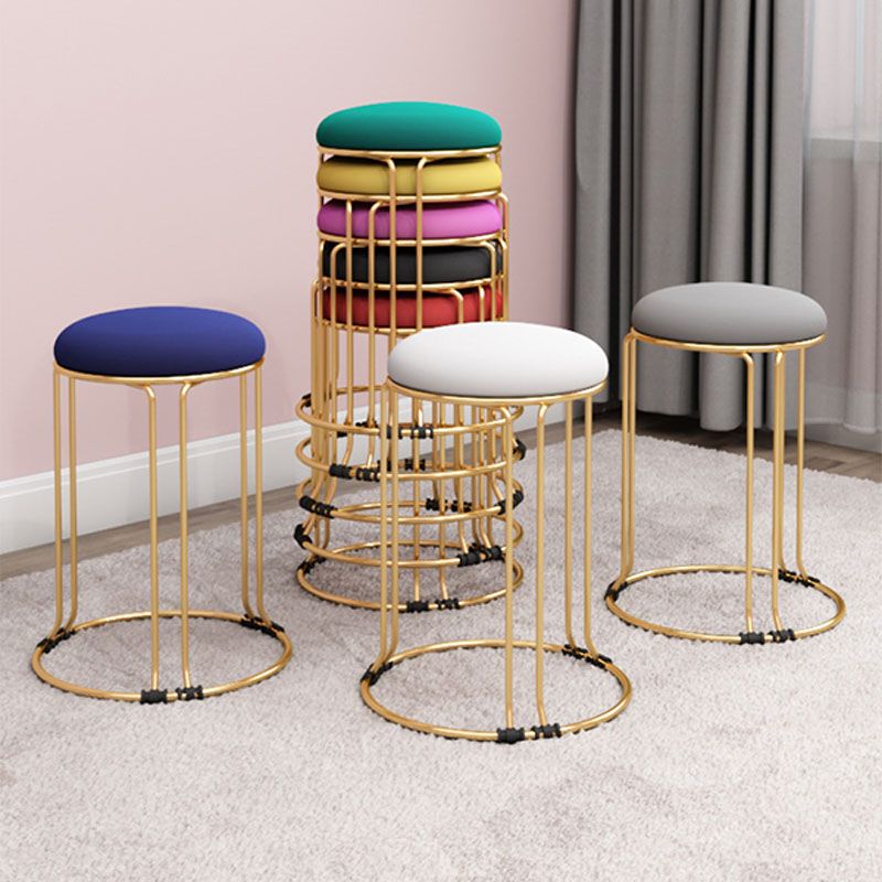 Metal Frame Pouf Plain Round Contemporary Velvet Fade Resistant Ottoman Clearhalo 'furn' 'furn_ottomans_poufs' 'Furniture' 'Living Room Furniture' 'Ottomans & Poufs' 'ottomans_poufs' 1200x1200_59085211-bb5a-49e6-850f-84fbd4532c6a