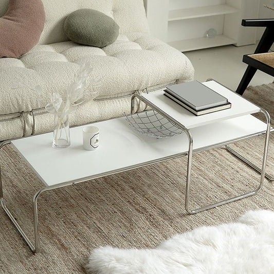 Mesa de café de madera maciza rectangular contemporánea con base de trineo de acero