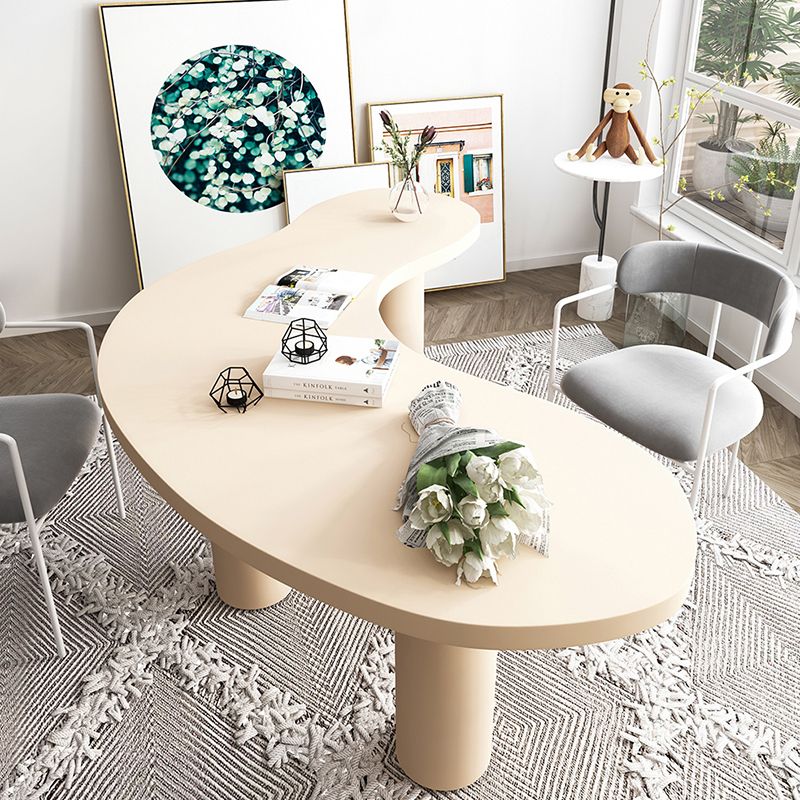 Bureau de bureau en bois de style contemporain Bureau de tâche de forme irrégulière avec 3 jambes