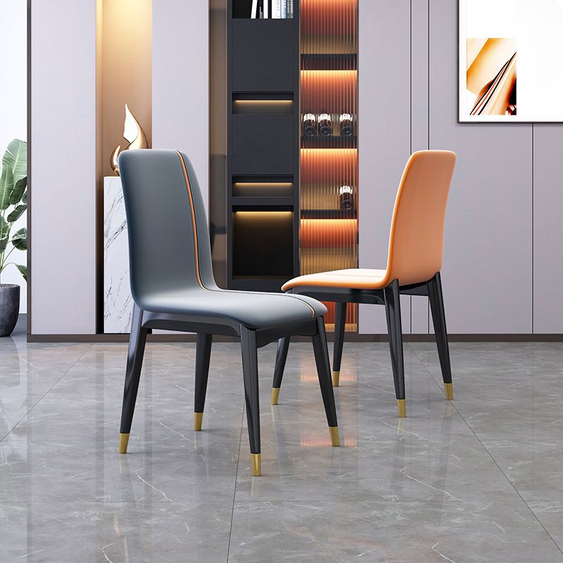 Industrial Rubberwood Solid Back Chair Matte Finish Upholstered Dining Chair with Black Legs Clearhalo ' kitchen&dining_furn' 'Dining Chairs' 'Dining Tables & Seating' 'dining_chair' 'furn' 'furn_dining_chair' 'Furniture' 'furniture_dining_chair' 'Kitchen & Dining Furniture' 'kitchen' 1200x1200_595f5544-4f3c-4638-a2f5-ac7e5f24160d
