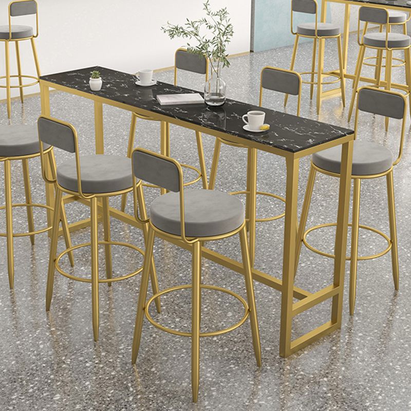 Sgabelli da bar in imbottitura rotonda con poggiapiedi