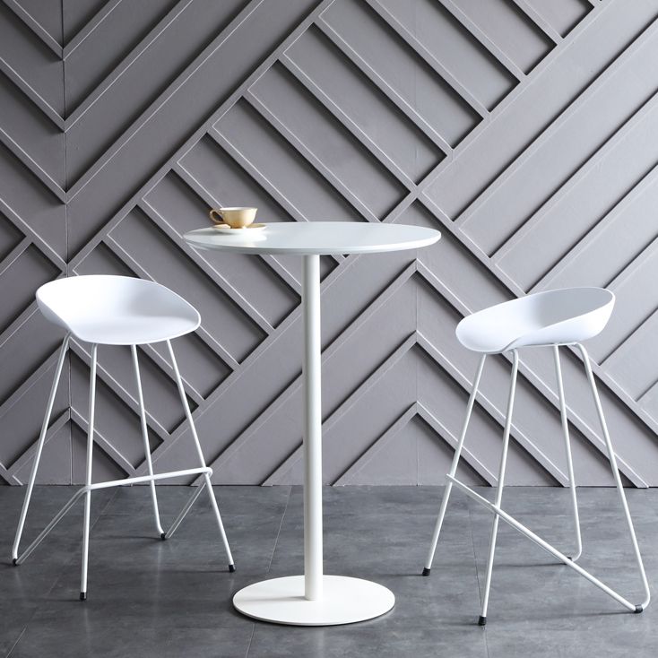 Industrial Wood Bar Dining Table Round Indoor Bistro Table with Single Pedestal Clearhalo 'Bar Furniture' 'Bar Tables' 'bar_tables' 'Furniture' 'furniture_bar_tables' 'Kitchen & Dining Furniture' 'kitchen&dining_furn' 'kitchen' 1200x1200_5993939f-85b8-469d-b223-99eff537894a