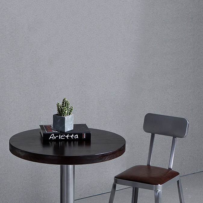 Industrial Coffee Shop Footrest Stools Silver Iron Bar Stool Clearhalo 'Bar Furniture' 'Bar Stools' 'bar_stools' 'furn' 'furn_bar_stools' 'Furniture' 'furniture_bar_stools' 'Kitchen & Dining Furniture' 1200x1200_59eb581a-105e-4309-8cf9-606c5aaa0e8b