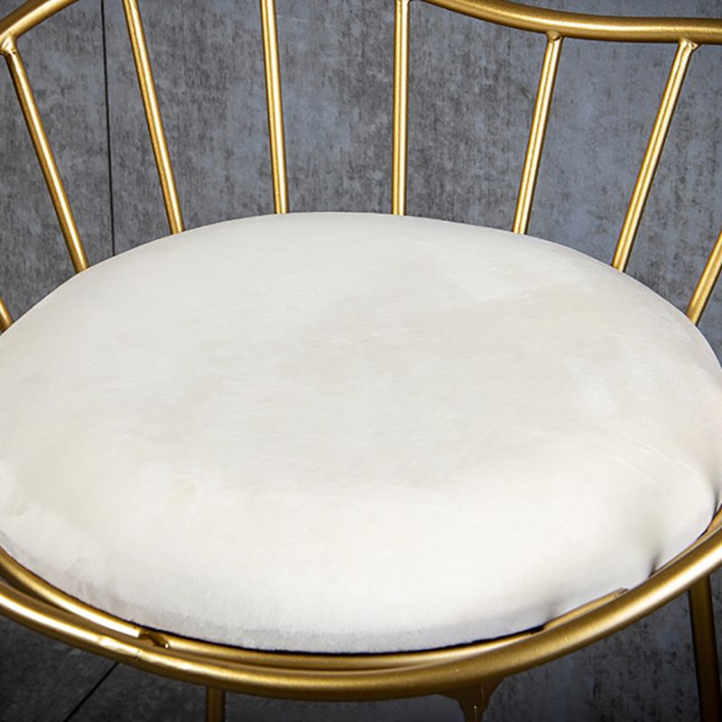 Modern Style Iron Bar Stool Low Back with Footrest Living Room Simple Bar Stool 30 Inches Clearhalo 'Bar Furniture' 'Bar Stools' 'bar_stools' 'furn' 'furn_bar_stools' 'furniture_bar_stools' 'Kitchen & Dining Furniture' 'kitchen&dining_furn' 'kitchen' 'kitchen_furn' Furniture' 1200x1200_5a1050d6-7874-4820-b293-a3aeac8b9a57