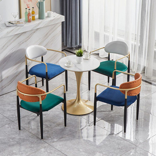 Mesa de comedor de base dorada redonda mesa de comedor de tulipán de piedra glam