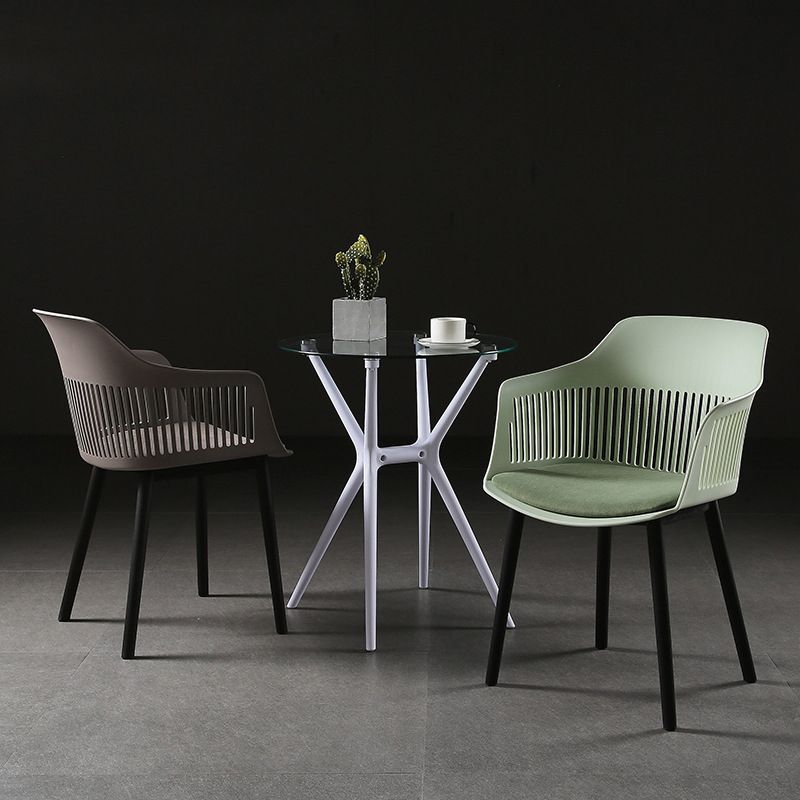 Slat Back Dining Side Chair Industrial Plastic Dining Arm Chair in Black Legs Clearhalo 'Dining Chairs' 'Dining Tables & Seating' 'dining_chair' 'furn' 'furn_dining_chair' 'Furniture' 'Kitchen & Dining Furniture' 1200x1200_5a5bf10b-1dd2-472c-9238-fffbb2db9e76