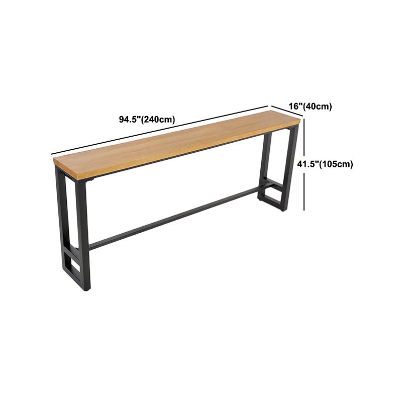 Mesa de reposapiés industrial y juego