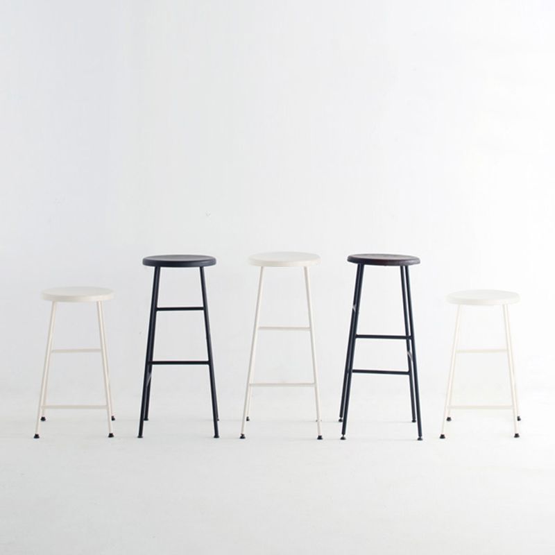 Industrial Iron Backless Barstool Simple Indoor Tall Stool with Square Seat 1 Piece Clearhalo 'Bar Furniture' 'Bar Stools' 'bar_stools' 'furn' 'furn_bar_stools' 'Furniture' 'furniture_bar_stools' 'Kitchen & Dining Furniture' 1200x1200_5b183b04-b8ed-48bd-b41b-6ea26ada9fe5