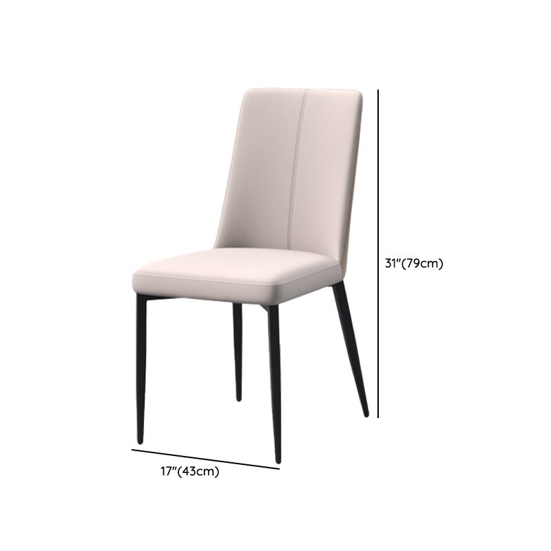 椅子付きの現代的な長方形の焼結された石のトップメタルベースダイニングテーブル