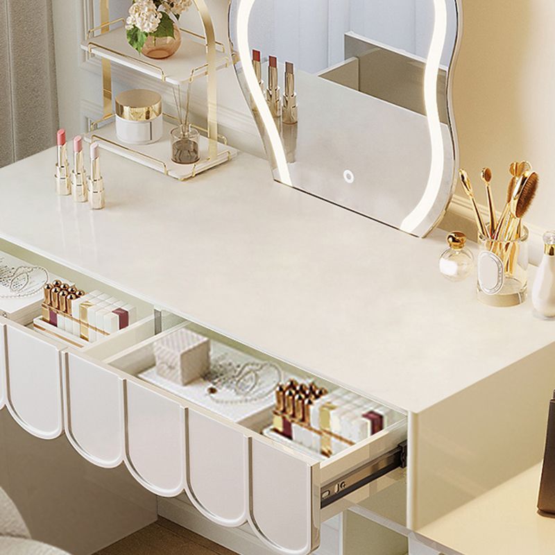White Makeup Vanity Desk Modern Vanity Tables with Drawer, 29.52" High Clearhalo 'Bedroom Furniture' 'furn' 'furn_makeup_vanities' 'Furniture' 'Makeup Vanities' 'makeup_vanities' 1200x1200_5b66c740-dce2-41ed-a7a1-3609cbd19fdb