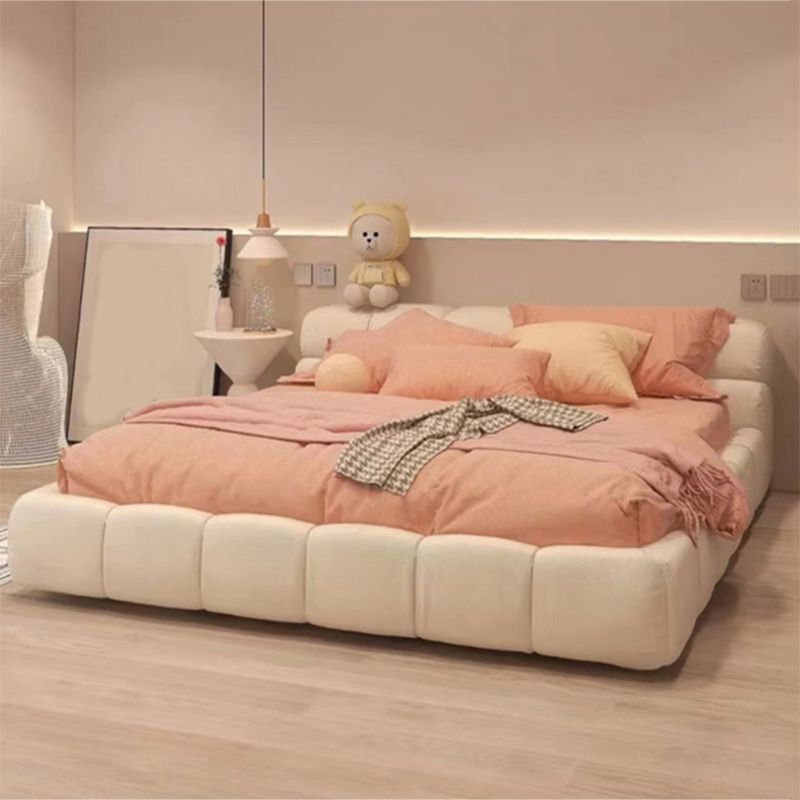 Lit standard contemporain avec tête de lit en cuir authentique touflée