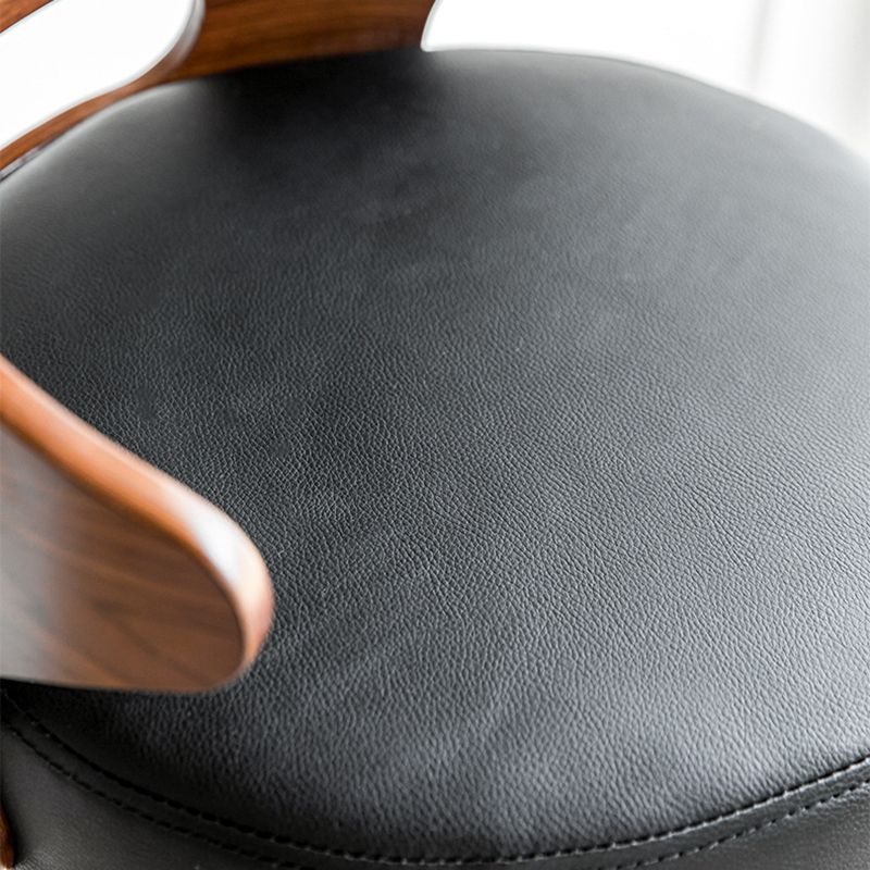 Modern Style Metal Stool with Swivel and Adjustable Height Living Room Simple Bar Stool Clearhalo 'Bar Furniture' 'Bar Stools' 'bar_stools' 'furn' 'furn_bar_stools' 'furniture_bar_stools' 'Kitchen & Dining Furniture' 'kitchen&dining_furn' 'kitchen' 'kitchen_furn' Furniture' 1200x1200_5b74ed5a-e05c-4496-b140-fce6b2e3403a