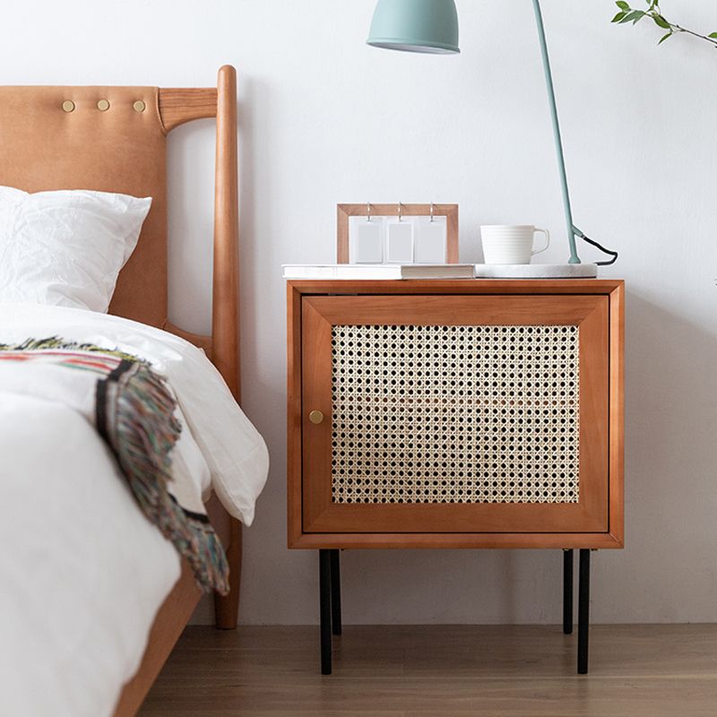 Comodino da comodino da comodino per pino e rattan con 1 porta