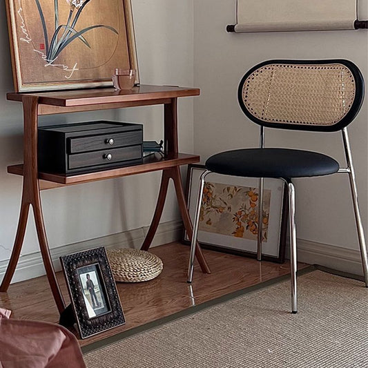 Libreria orizzontale in stile aperto in stile moderno con scaffali