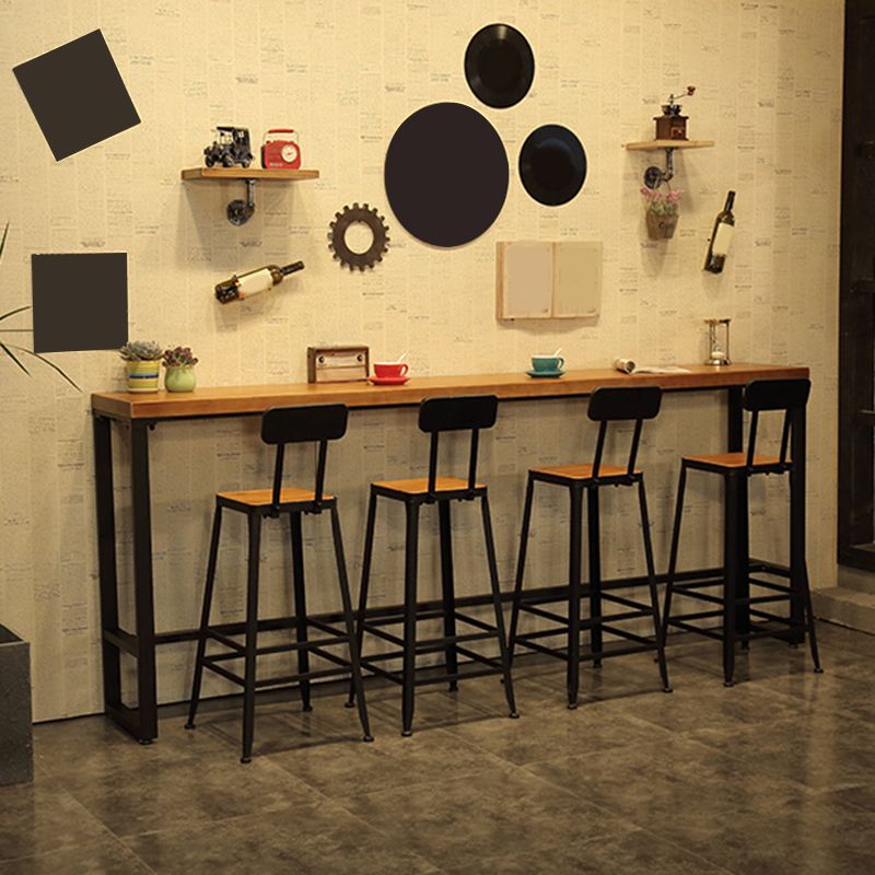 Eettafel op schraagbasis, industriële massief houten bartafel voor bistro