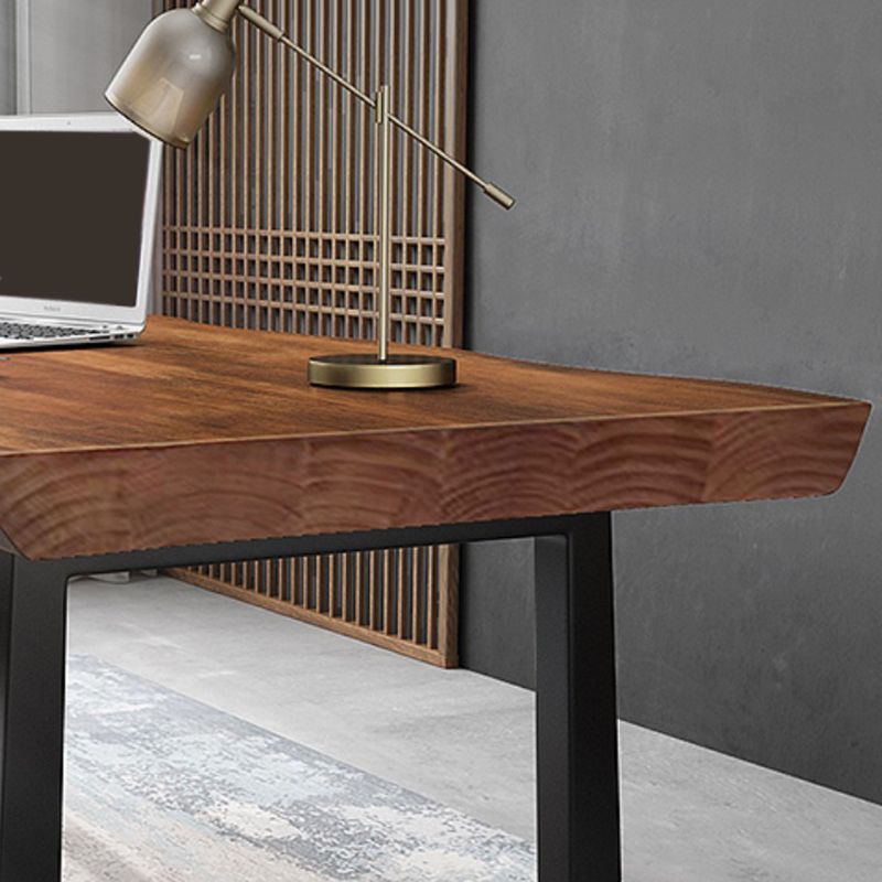 Rechteck -Büroschreibtisch mit industriellem Schreibtisch mit Metallbeinen