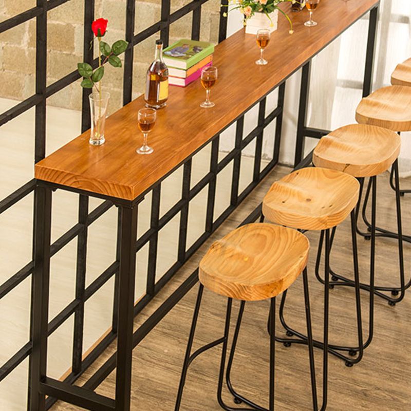 Metal Bar Table Solid Wood Top Bistro Pub Table for Patio Use Clearhalo 'Bar Furniture' 'Bar Tables' 'bar_tables' 'furn' 'furn_bar_tables' 'Furniture' 'Kitchen & Dining Furniture' 1200x1200_5bd43b21-9c2b-4972-8318-edcbe4b02193