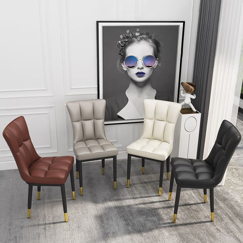 Silla de comedor de cuero Glam Parsons con patas de acero en acabado mate para el hogar