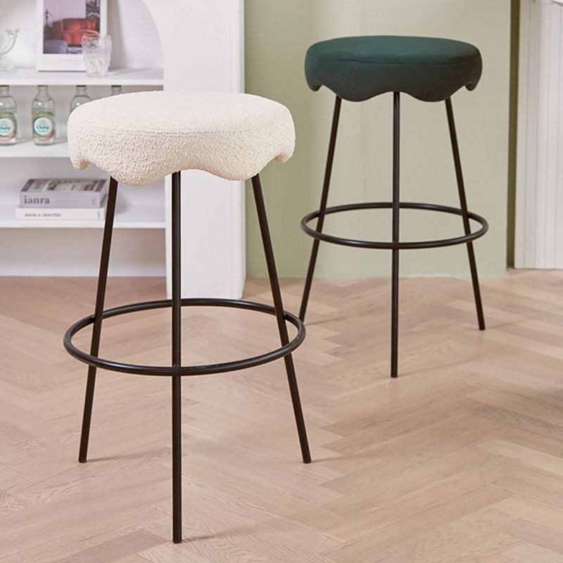 Contemporary Style Counter Stool Upholstered Bar-height Bar Stool with Metal Base Clearhalo 'Bar Furniture' 'Bar Stools' 'bar_stools' 'furn' 'furn_bar_stools' 'Furniture' 'Kitchen & Dining Furniture' 1200x1200_5bf6f08e-2dab-4156-8c31-fd753f1e4d30