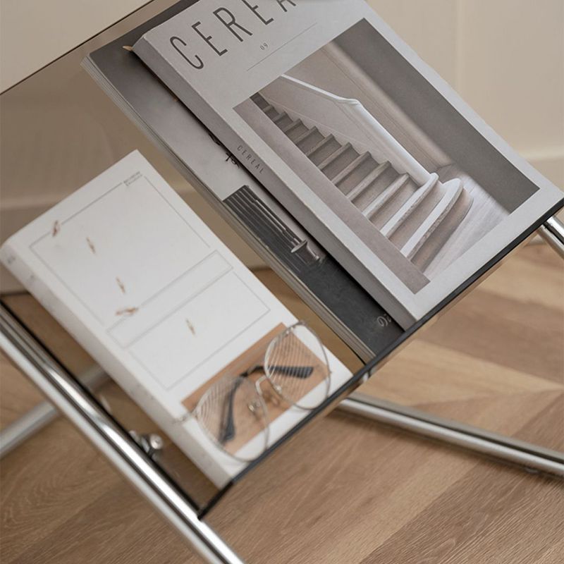 Tavolo da tavolo finale astratto in stile contemporaneo da 23,62 pollici in vetro laterale