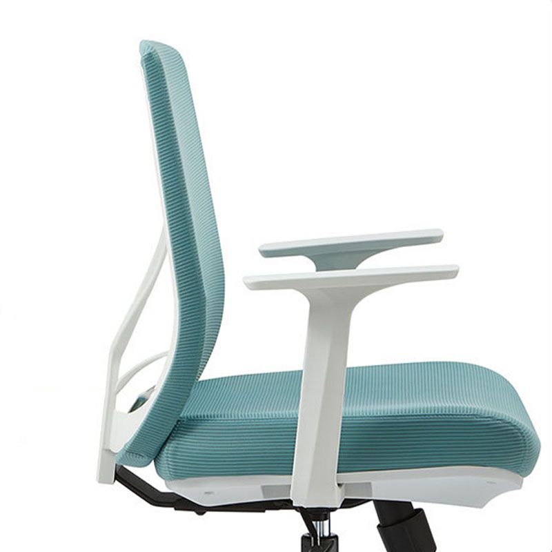 モダンなデスクチェアメッシュコンピューターチェアミッドバックチェア付きホイール