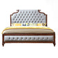 Cama de panel marrón tradicional 57.08 "Cama de roble de alto con cabecera tapizada