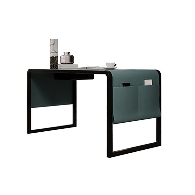 Escritorio de oficina verde glam tipo trineo de trineo escritura de escritura con piernas