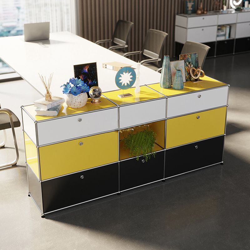 Modern Rectangle Storage Server Metal Sideboard for Dining Room Clearhalo 'buffet_sideboard' 'Buffets & Sideboards' 'furn' 'furn_buffet_sideboard' 'Furniture' 'Kitchen & Dining Furniture' 1200x1200_5c89f036-c92e-4649-8c25-ce39d0df2d38