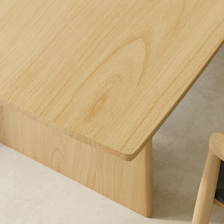 Eigentijdse massief houten top eettafel licht houten afwerking dinette tafel