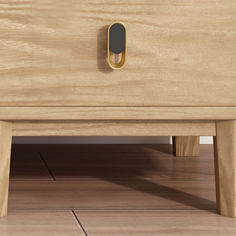 Coffre en bois moderne avec des jambes droites et des tiroirs accent coffre