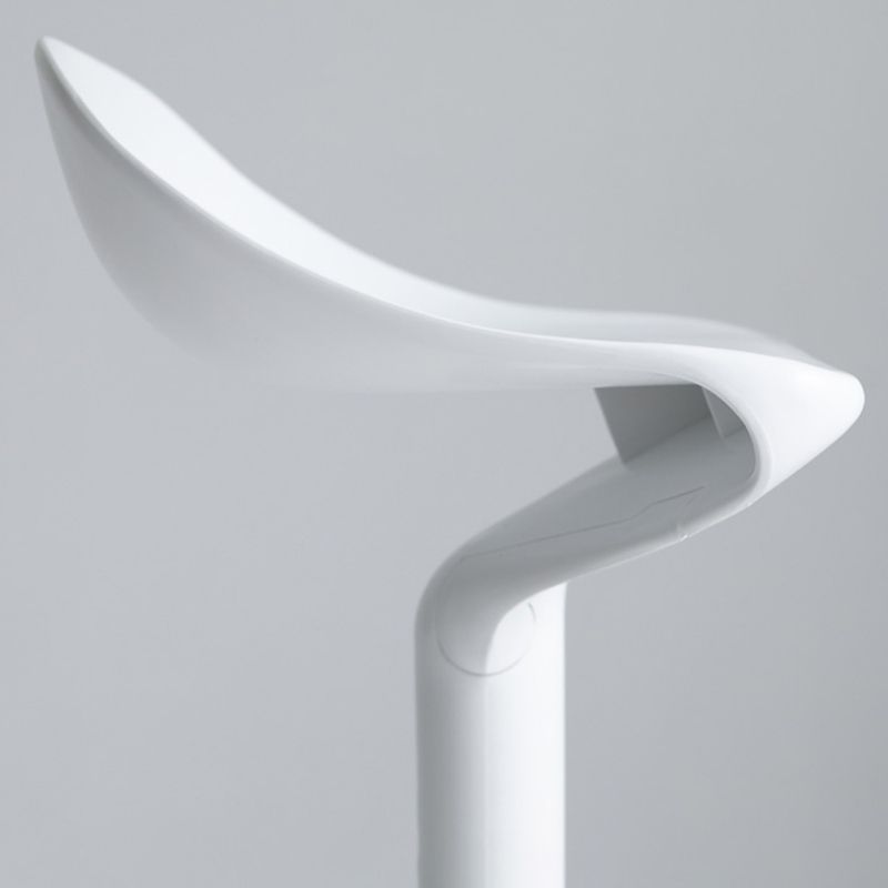 Modern Liftable Bar-stool Low Back Bar Stool with Metal Legs Clearhalo 'Bar Furniture' 'Bar Stools' 'bar_stools' 'furn' 'furn_bar_stools' 'Furniture' 'furniture_bar_stools' 'Kitchen & Dining Furniture' 1200x1200_5cd8bce4-fb9f-4f99-bc87-ff19da220f10