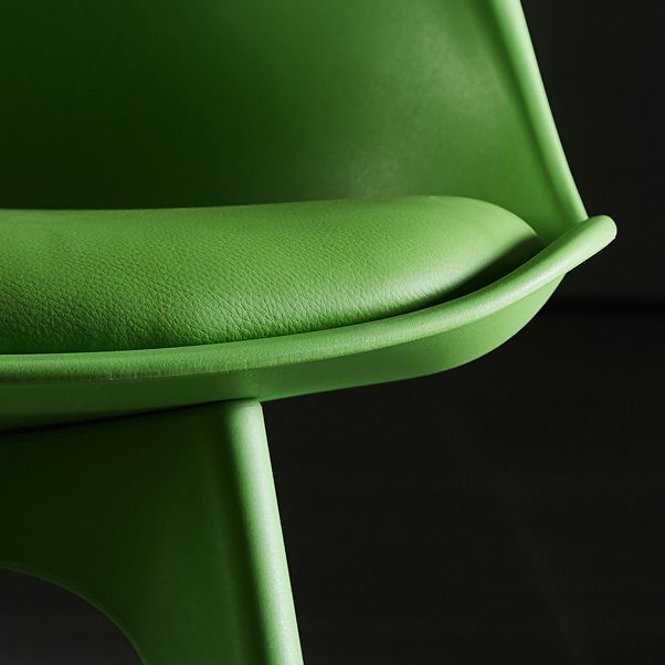 Modern Plastic Chair 33"H Acrylic Solid Back Dining Chair for Restaurant Clearhalo ' kitchen&dining_furn' 'Dining Chairs' 'Dining Tables & Seating' 'dining_chair' 'Furniture' 'furniture_dining_chair' 'Kitchen & Dining Furniture' 'kitchen' 1200x1200_5d564007-a370-40ad-be56-e2014095c493