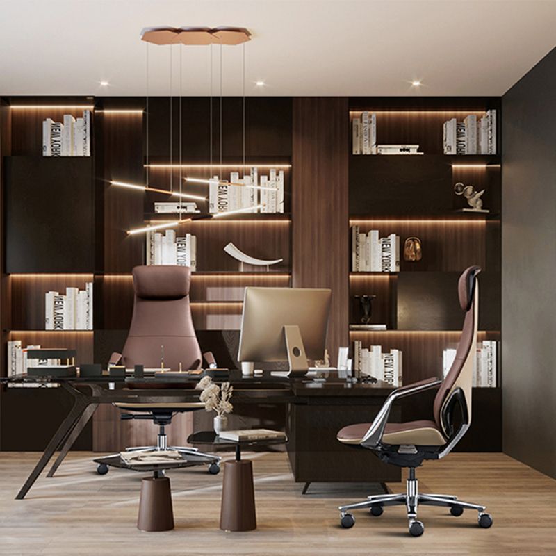 Silla ejecutiva de la silla ejecutiva de brazos acolchados modernos silla de gerentes ajustables para la oficina