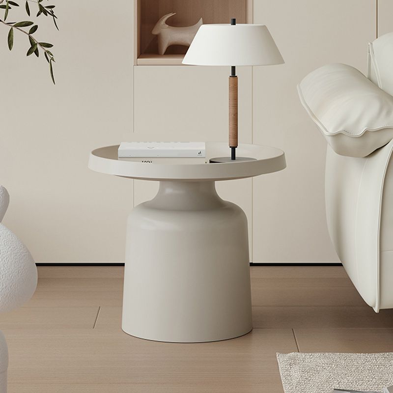 Tray Top Accent Side Table Metal Pedestal Side End Snack Table Clearhalo 'Coffee & Accent Tables' 'End & Side Tables' 'end_side_tables' 'furn' 'furn_end_side_tables' 'Furniture' 'Living Room Furniture' 1200x1200_5d8f96d7-0f60-498f-b54b-3f0cc1fd7915